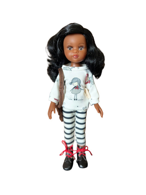 Tween doll NEISHA with bag, hand mirror & hairbrush